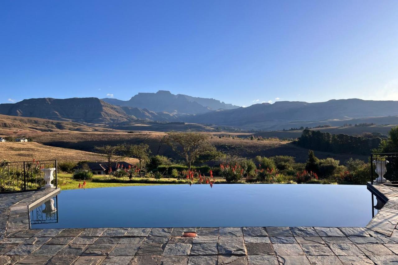 Inkungu Lodge Champagne Valley ภายนอก รูปภาพ