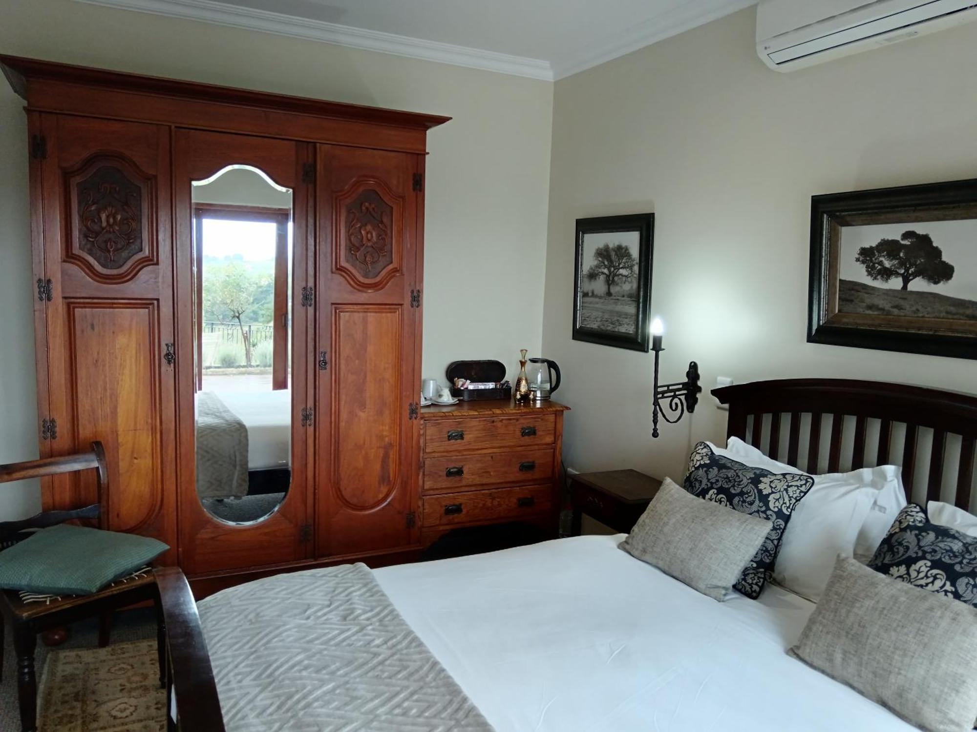 Inkungu Lodge Champagne Valley ภายนอก รูปภาพ