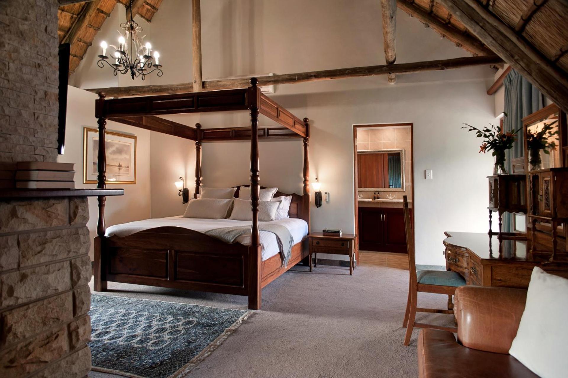 Inkungu Lodge Champagne Valley ภายนอก รูปภาพ
